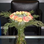 Rosas bicolor en bouquet floral