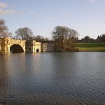 (*) Gran Puente en Blenheim Palace en Oxfordshire.